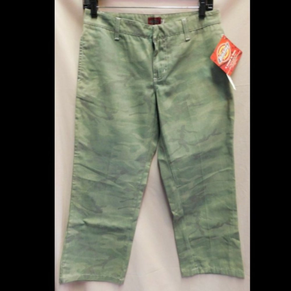 Dickies Girl 29" Waist Green Camo Capri Pants Sz 5